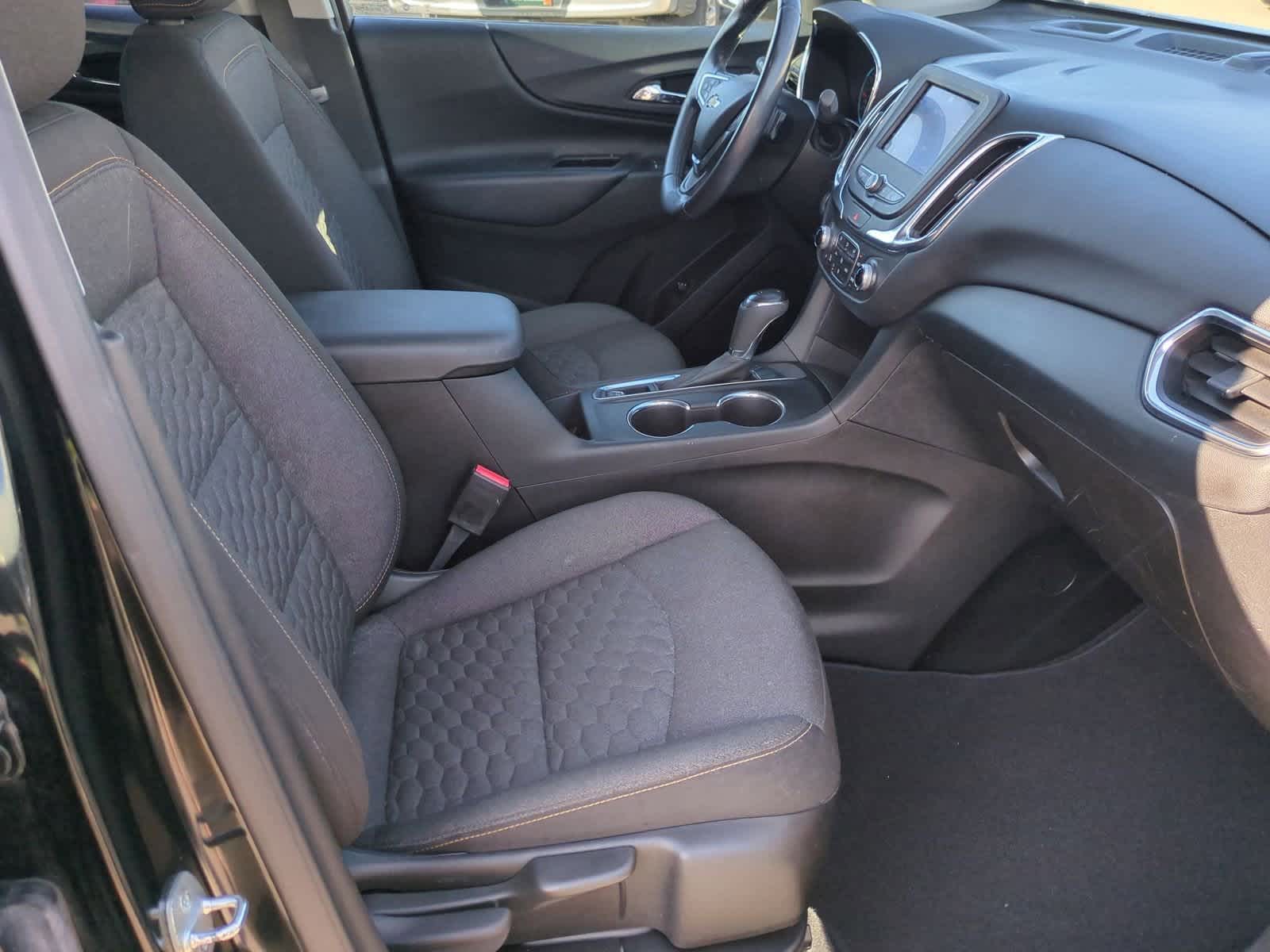 Thumbnail: 2020 Chevrolet Equinox - 21