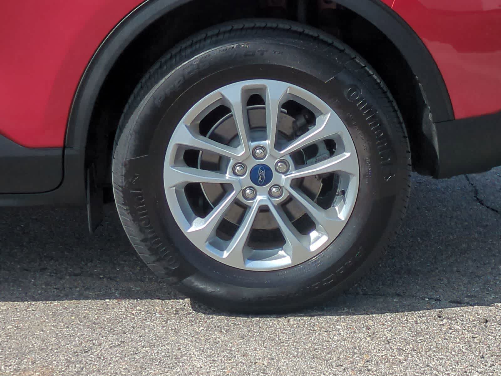 Thumbnail: 2022 Ford Escape - 14