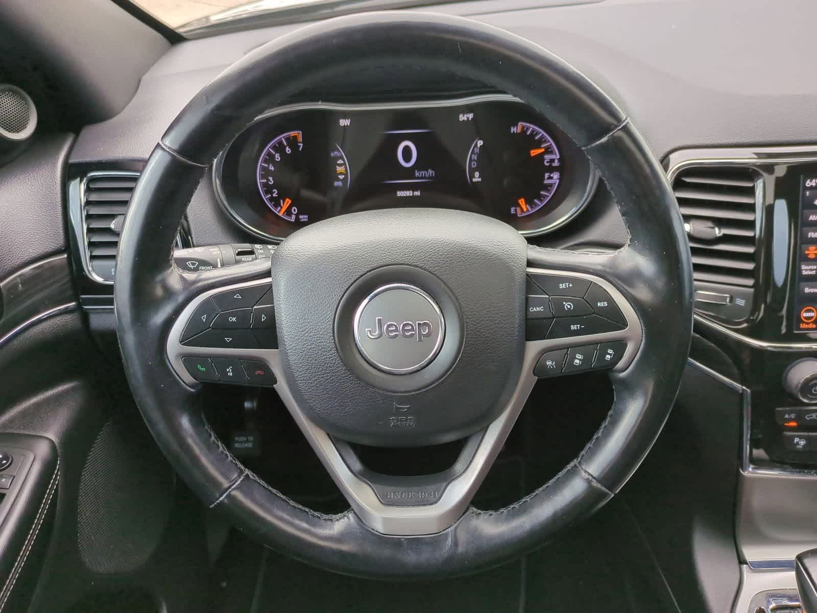 Thumbnail: 2021 Jeep Grand Cherokee - 24
