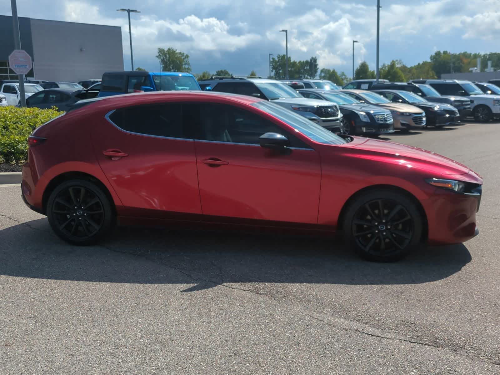 Thumbnail: 2021 Mazda Mazda3 - 9