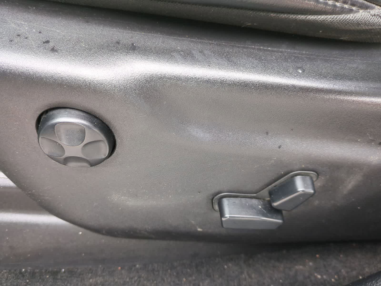 Thumbnail: 2013 Jeep Grand Cherokee - 15