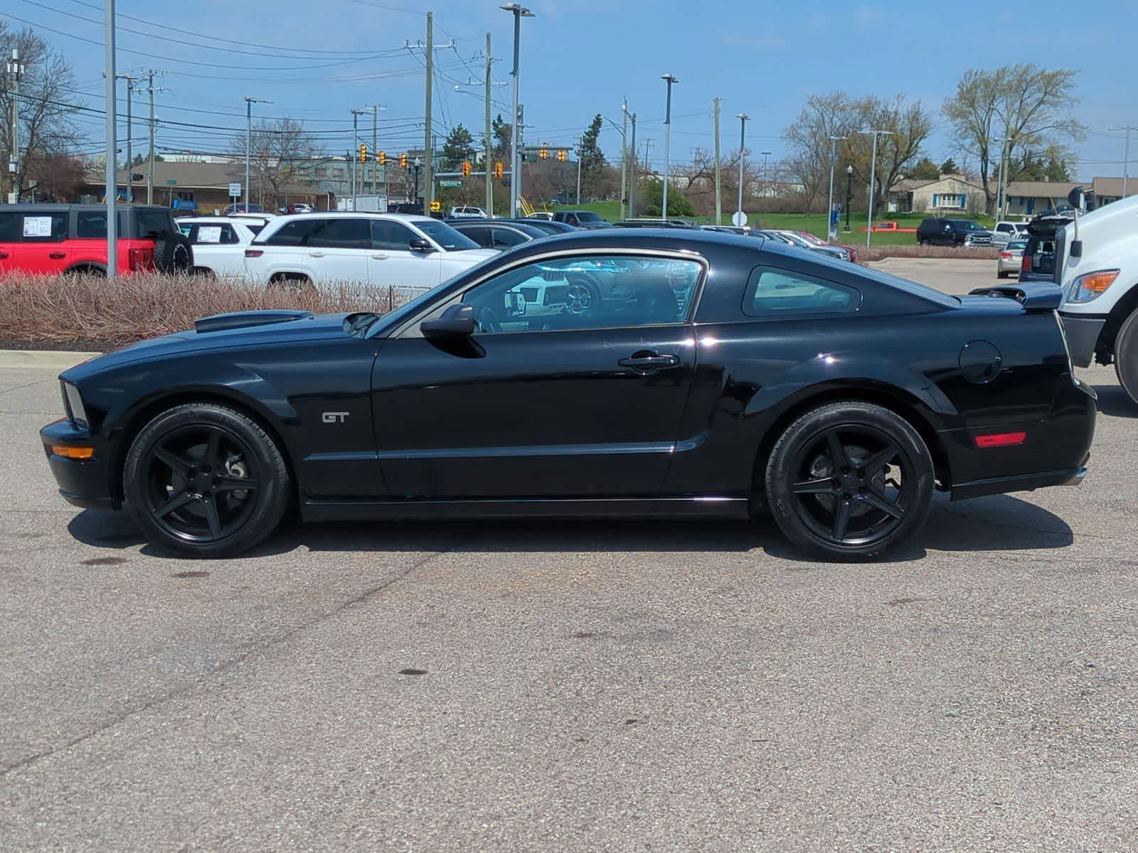 Thumbnail: 2008 Ford Mustang - 5