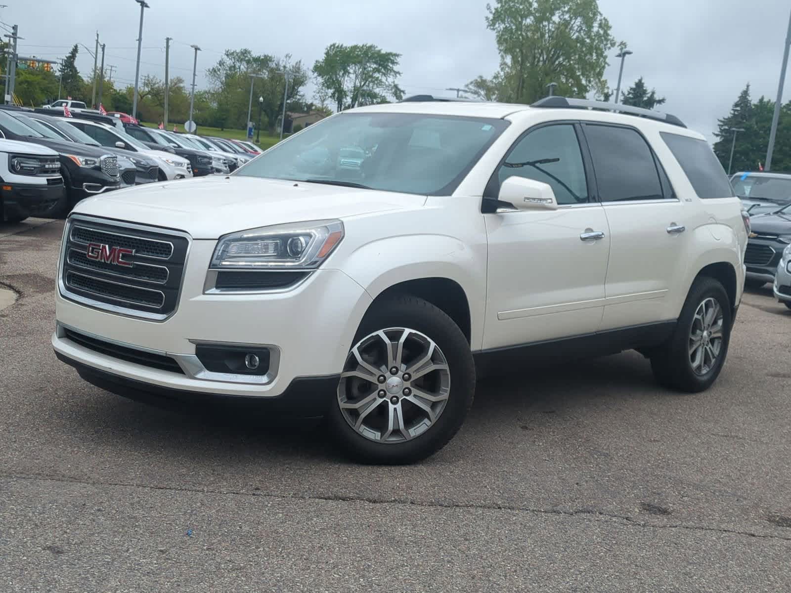 2014 GMC Acadia SLT -
                  Waterford, MI