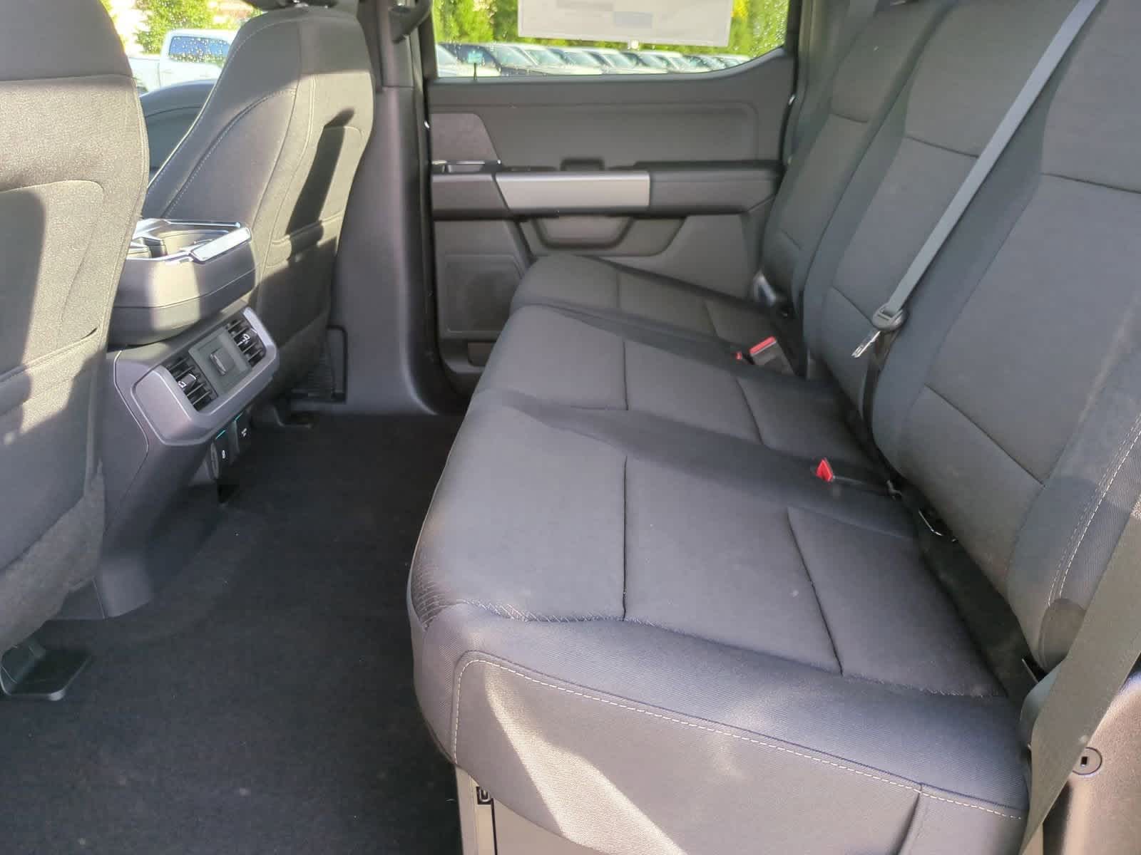 Thumbnail: 2025 Ford F-150 - 19