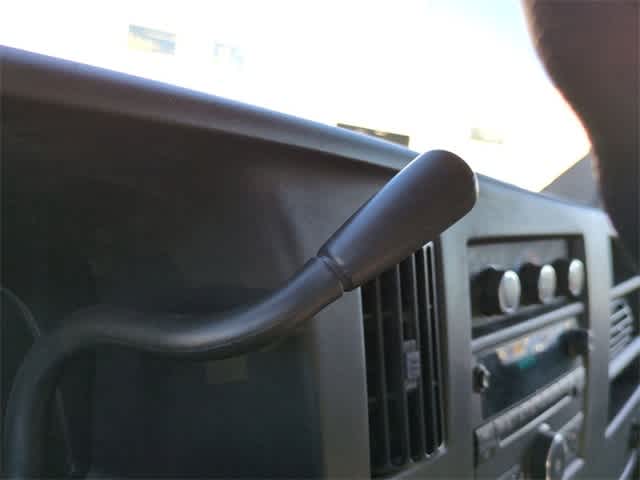 Thumbnail: 2009 GMC Savana - 26