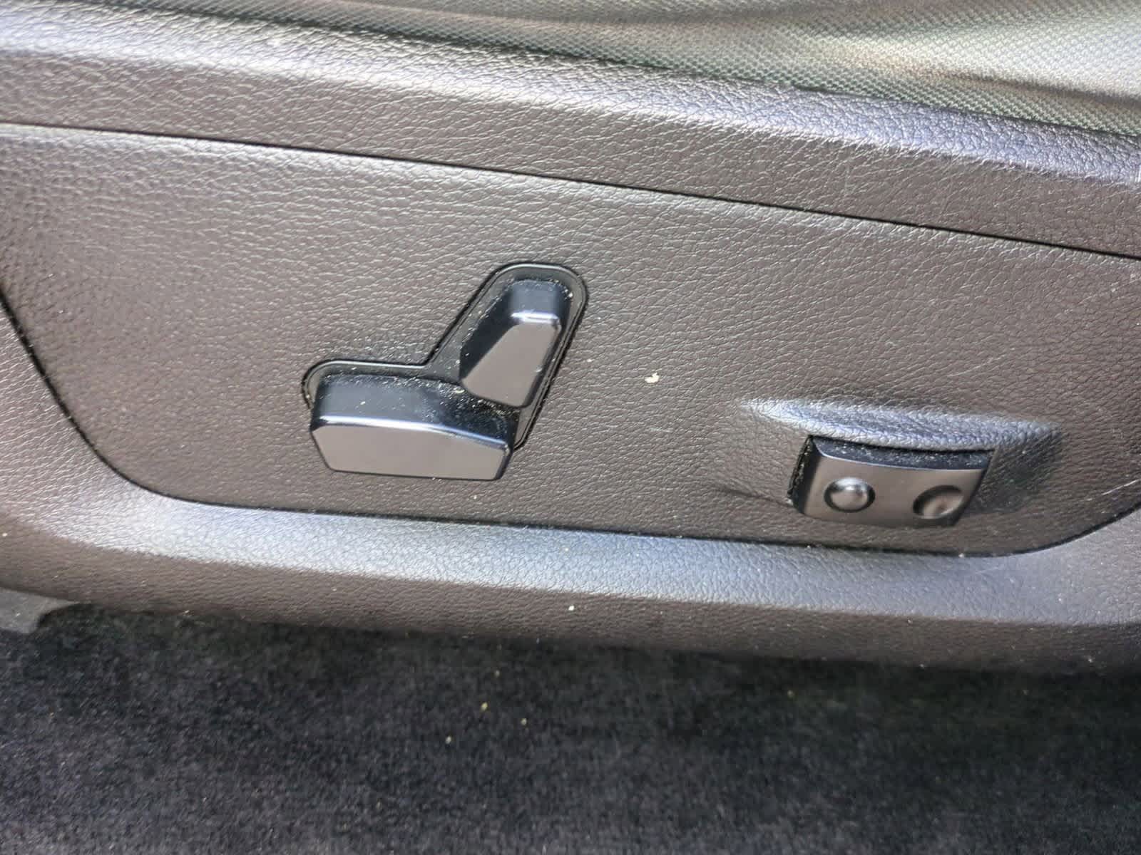 Thumbnail: 2014 RAM 1500 - 17