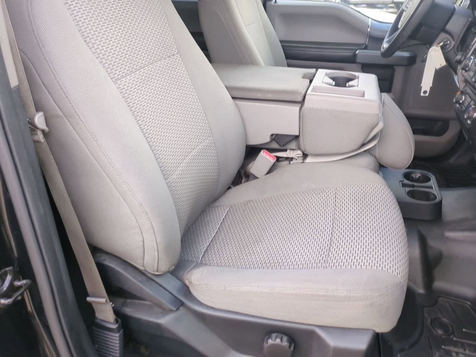 Thumbnail: 2017 Ford F-150 - 21