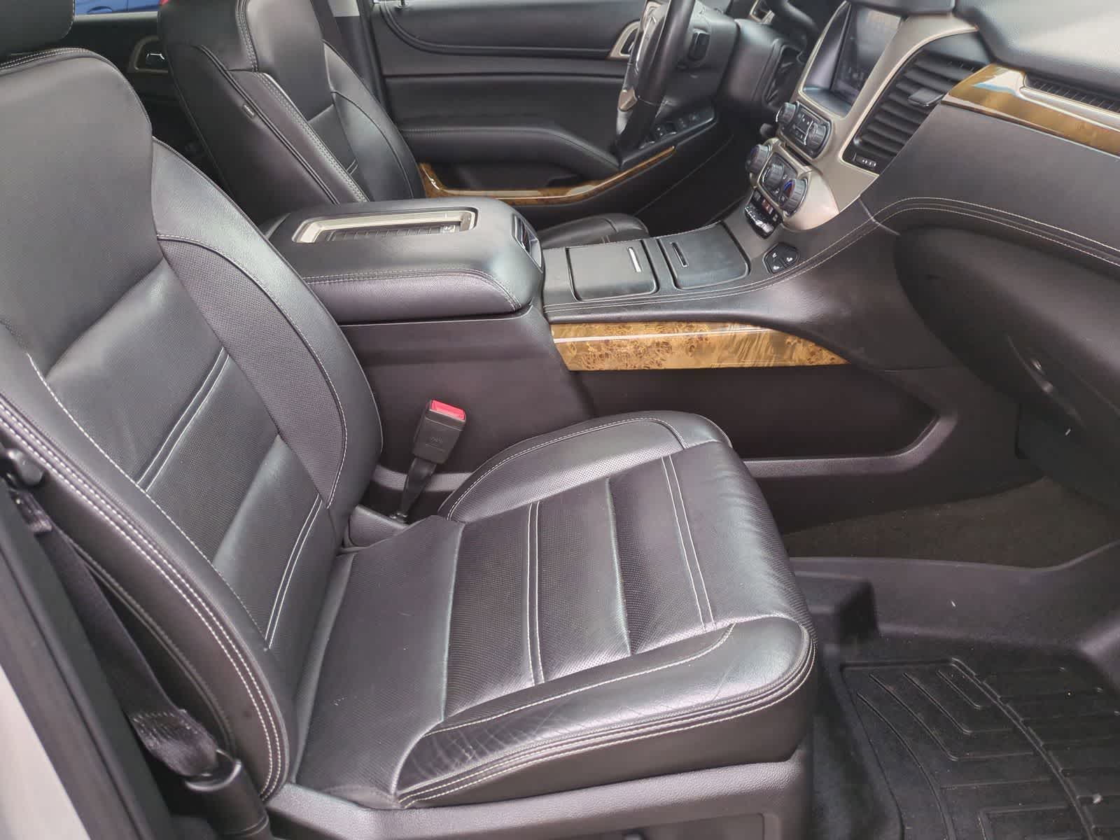 Thumbnail: 2017 GMC Yukon - 23