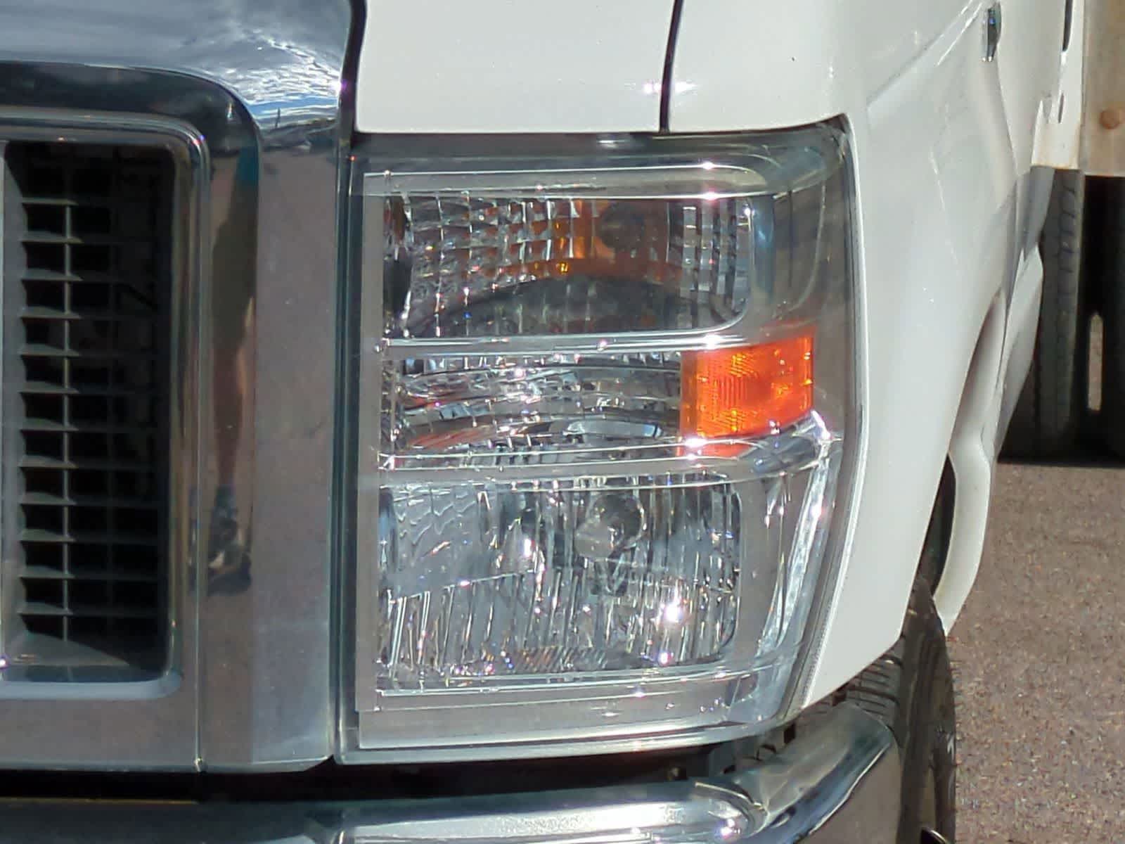 Thumbnail: 2016 Ford Econoline - 11