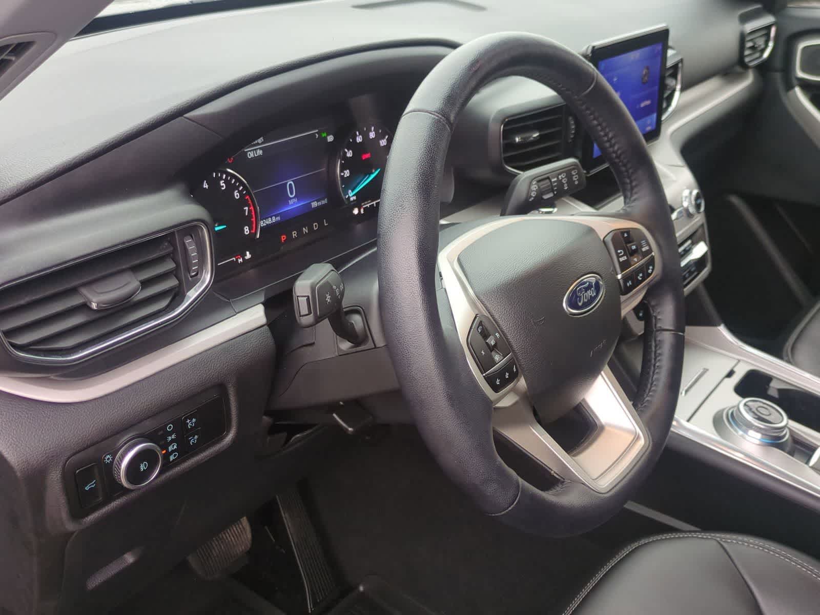 Thumbnail: 2023 Ford Explorer - 10