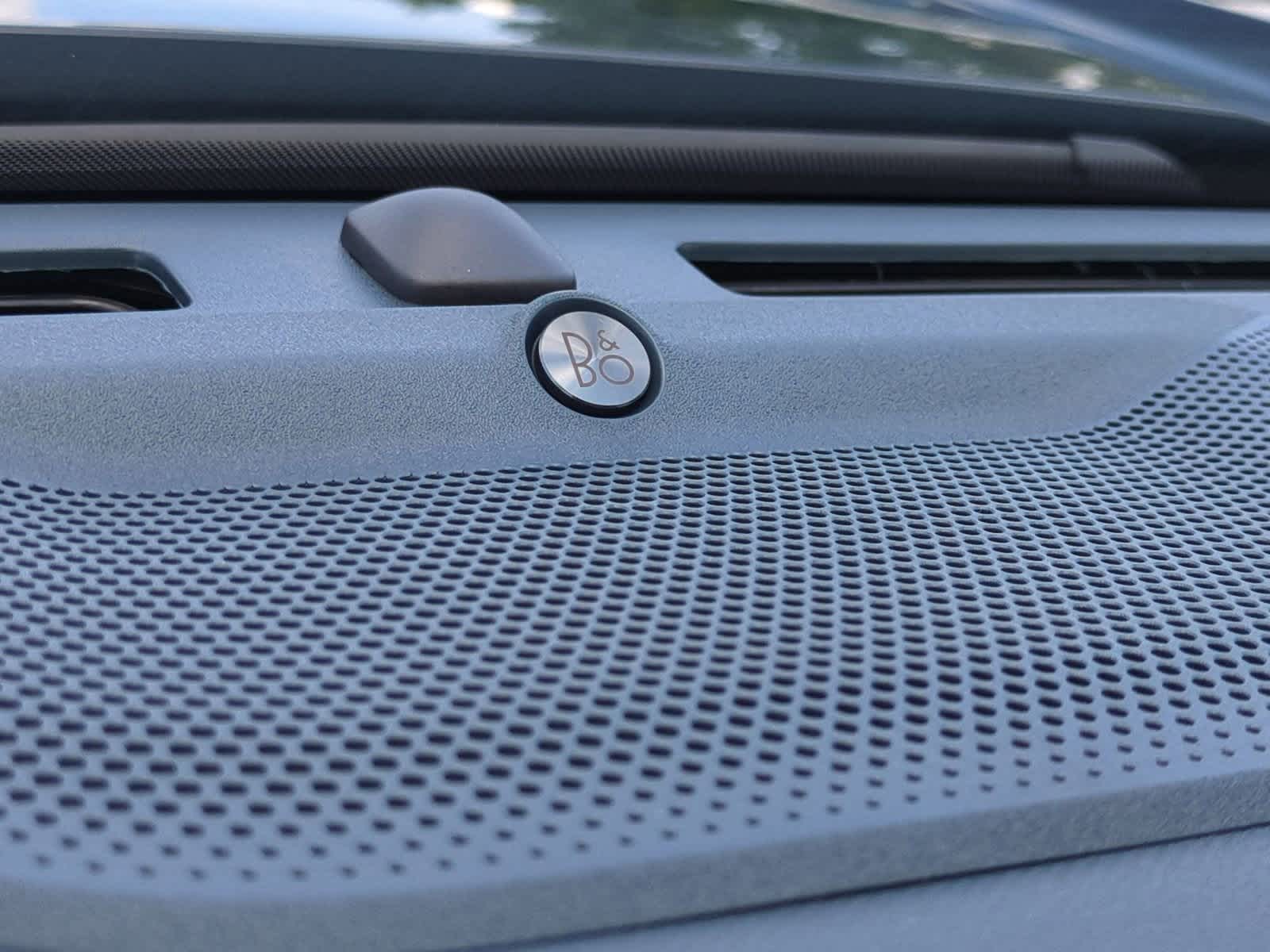 Thumbnail: 2025 Ford Maverick - 32