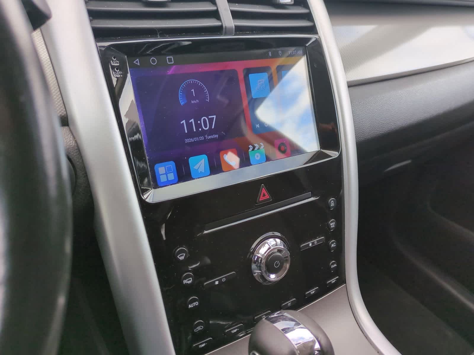 Thumbnail: 2013 Ford Edge - 26