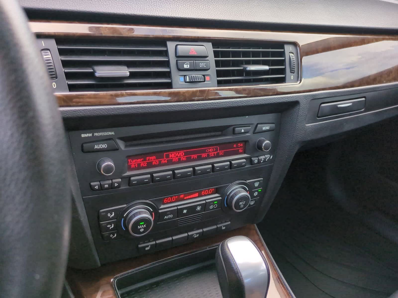 Thumbnail: 2009 BMW 3 Series - 29
