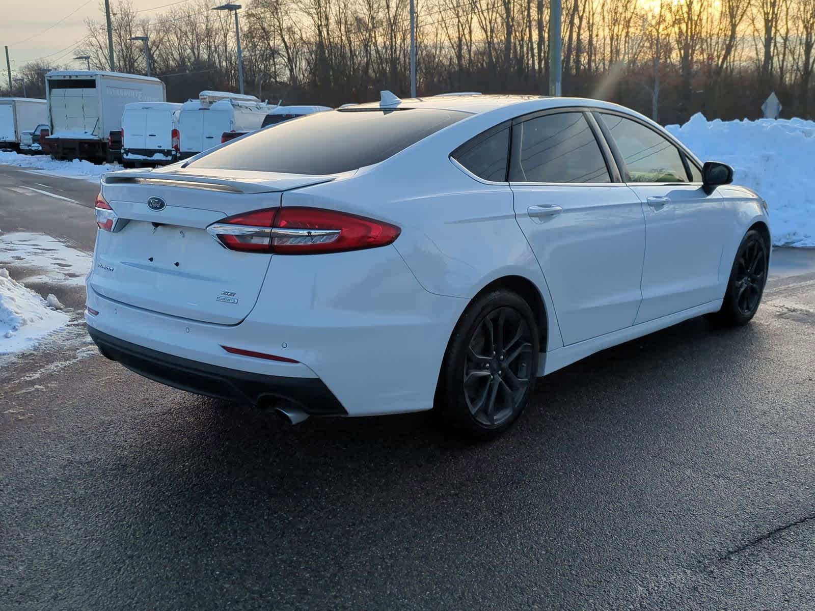 Thumbnail: 2020 Ford Fusion - 8
