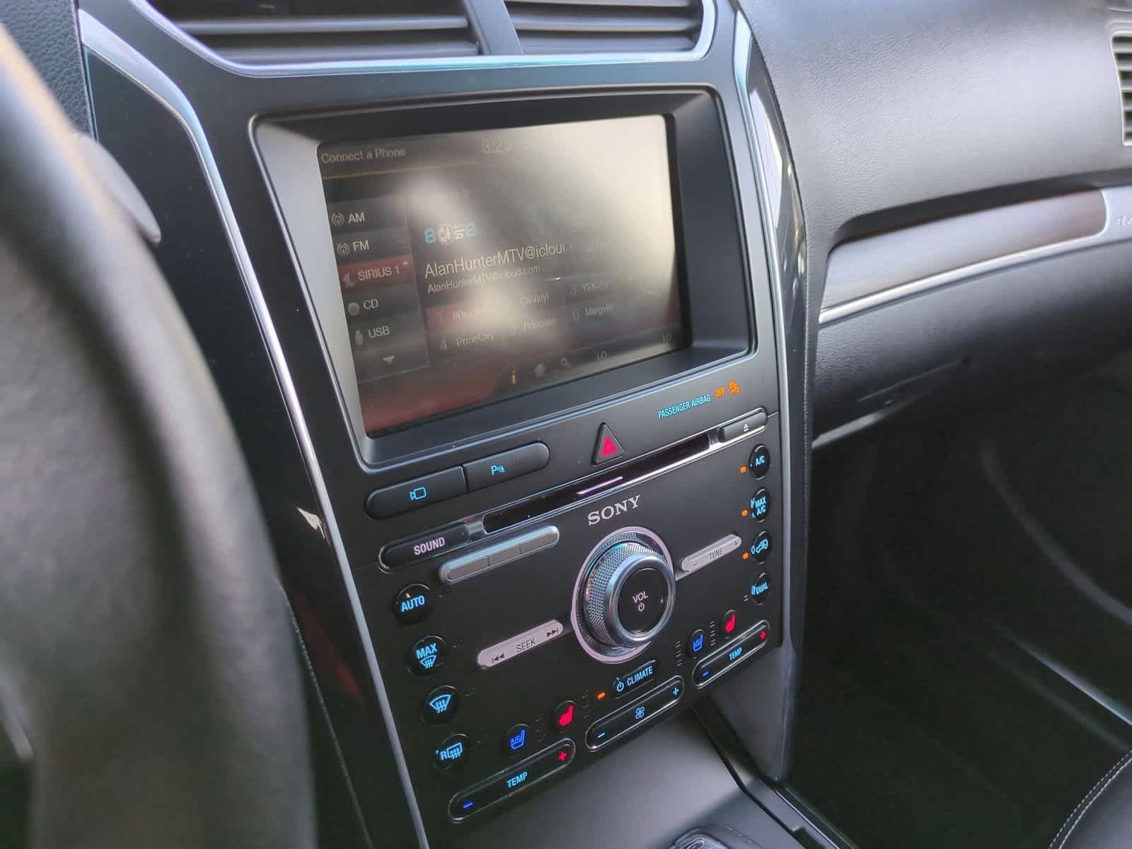 Thumbnail: 2016 Ford Explorer - 27