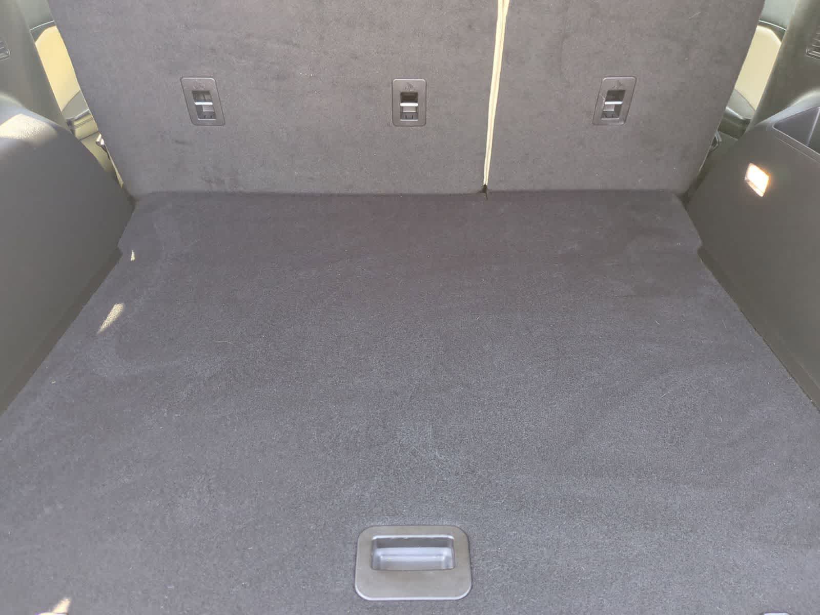 Thumbnail: 2023 Ford Edge - 33