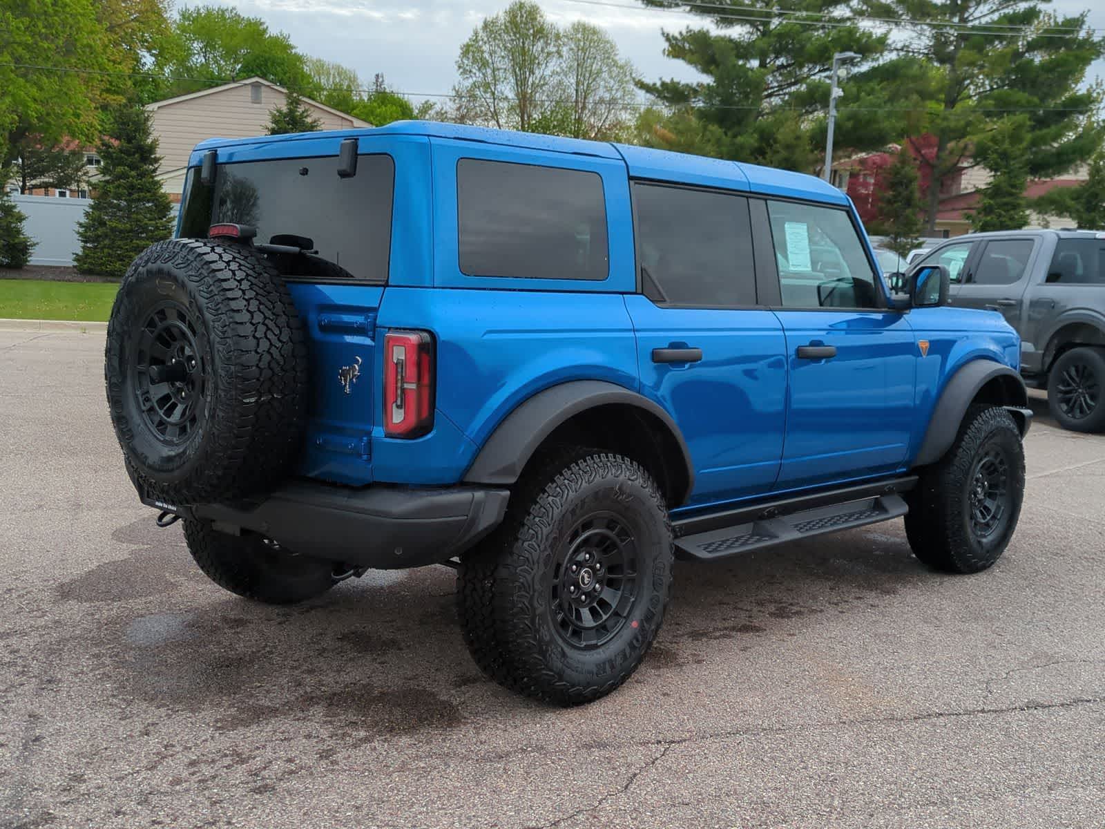 Thumbnail: 2026 Ford Bronco - 8