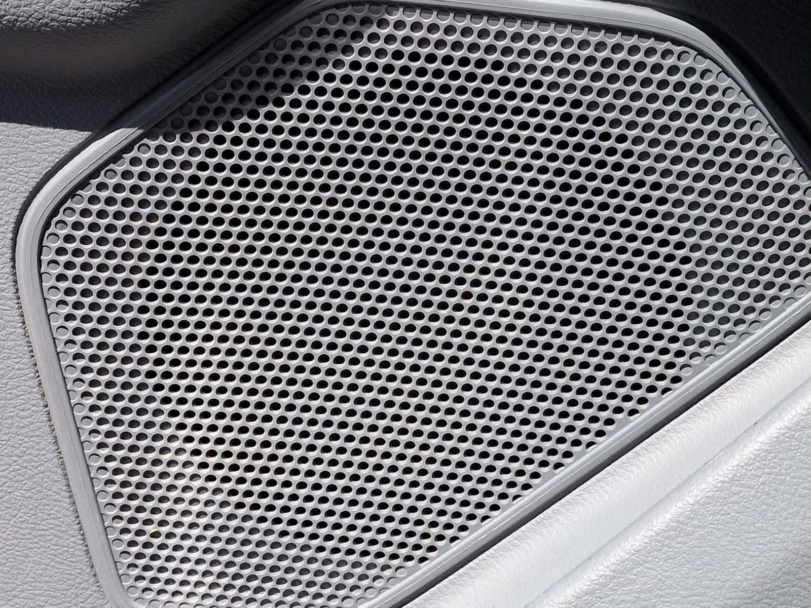 Thumbnail: 2016 Ford Transit Series - 25