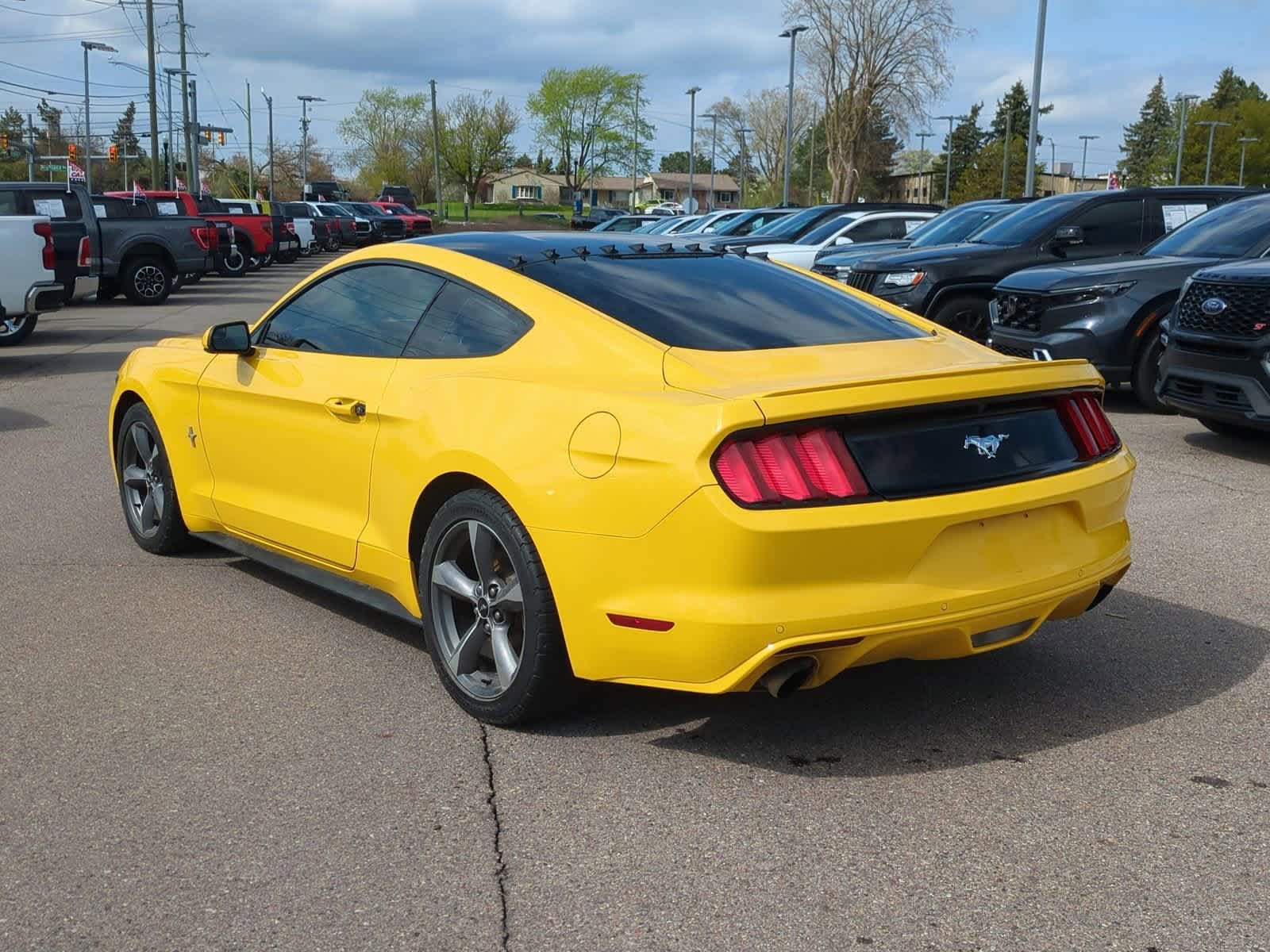 2015 Ford Mustang  6