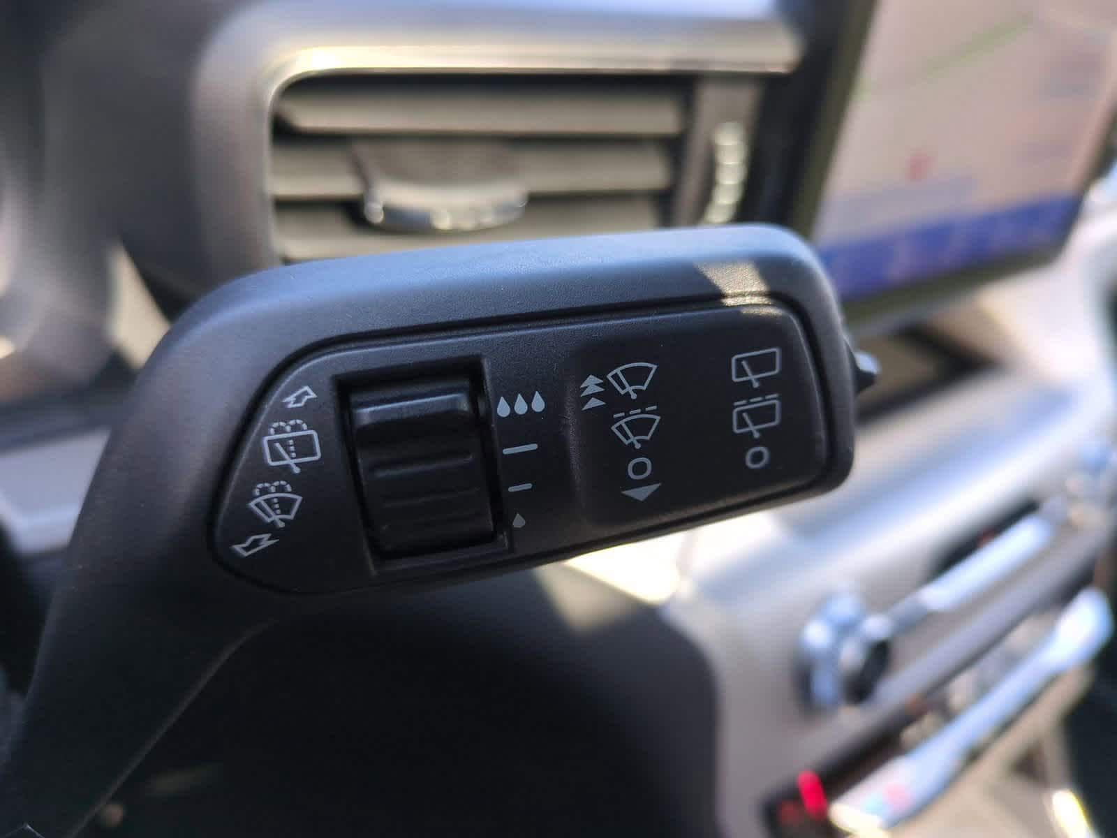 Thumbnail: 2023 Ford Explorer - 29