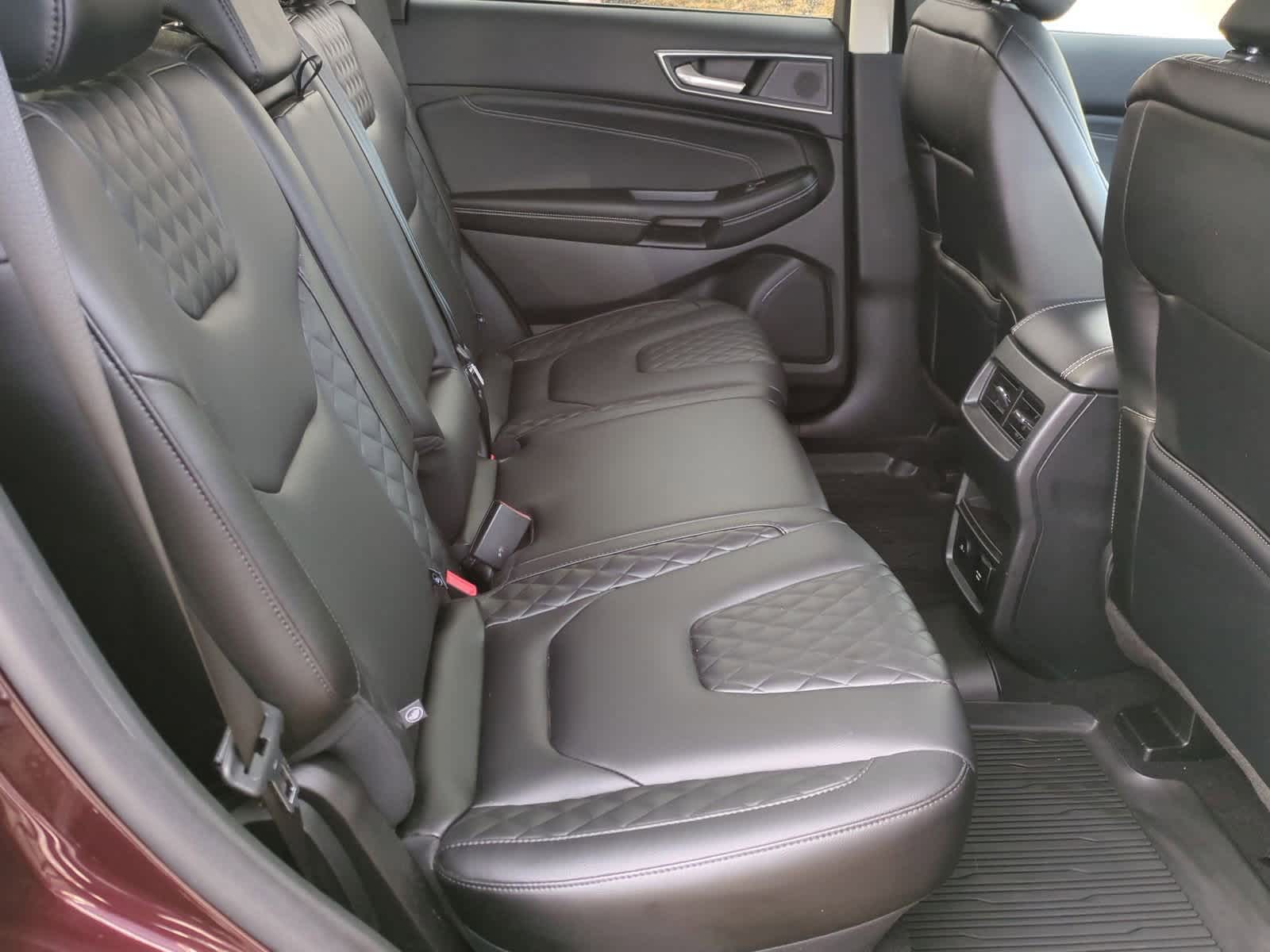 Thumbnail: 2023 Ford Edge - 20