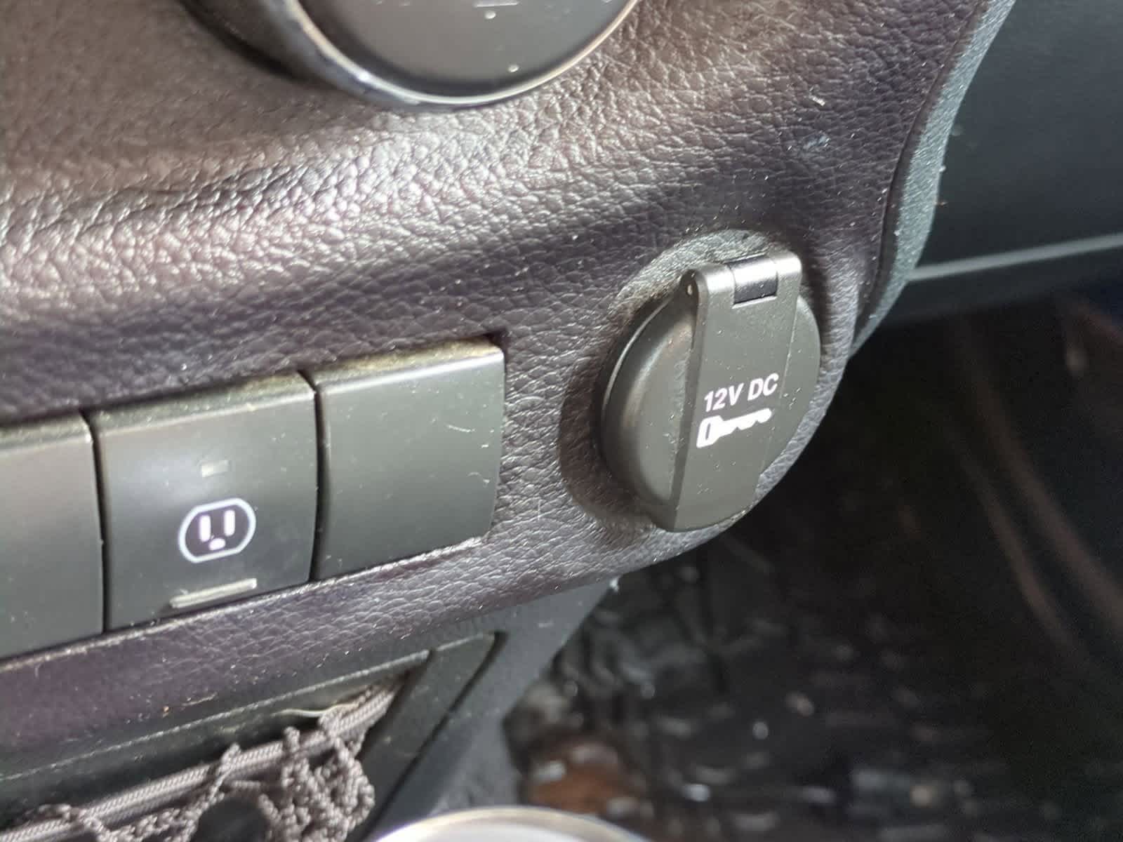 Thumbnail: 2016 Jeep Wrangler - 28