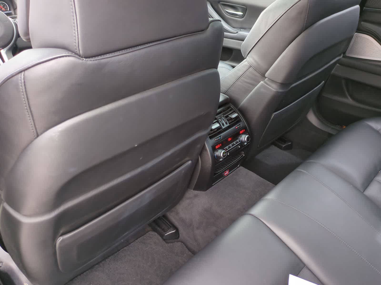 Thumbnail: 2016 BMW M5 - 18