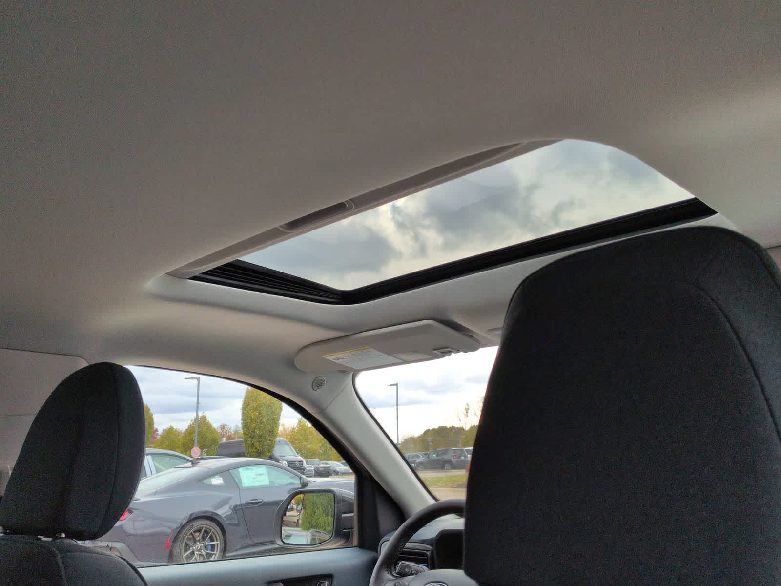 Thumbnail: 2025 Ford Maverick - 23