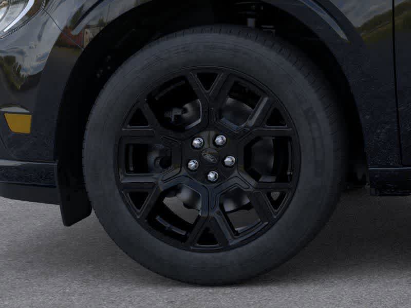 Thumbnail: 2025 Ford Maverick - 20