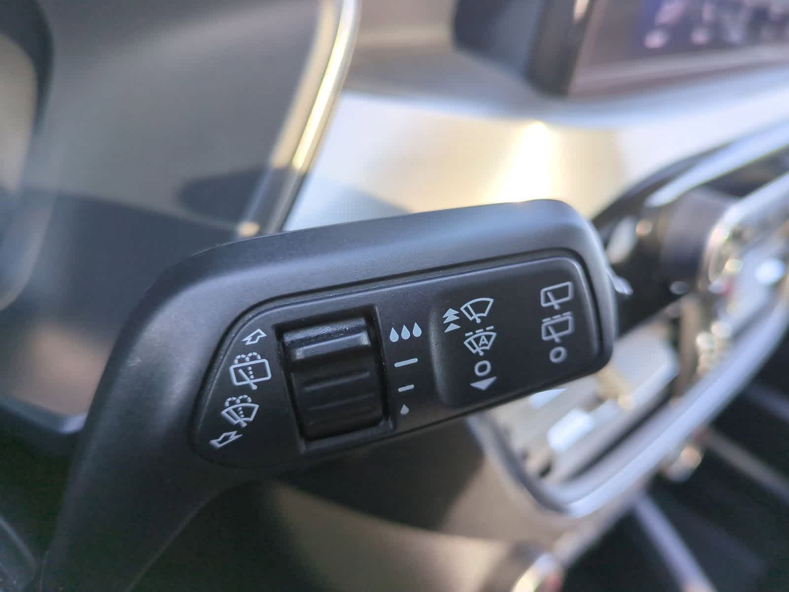 Thumbnail: 2022 Ford Escape - 27