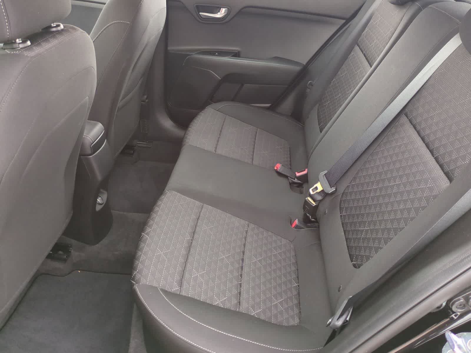 Thumbnail: 2022 Kia Rio5 - 19