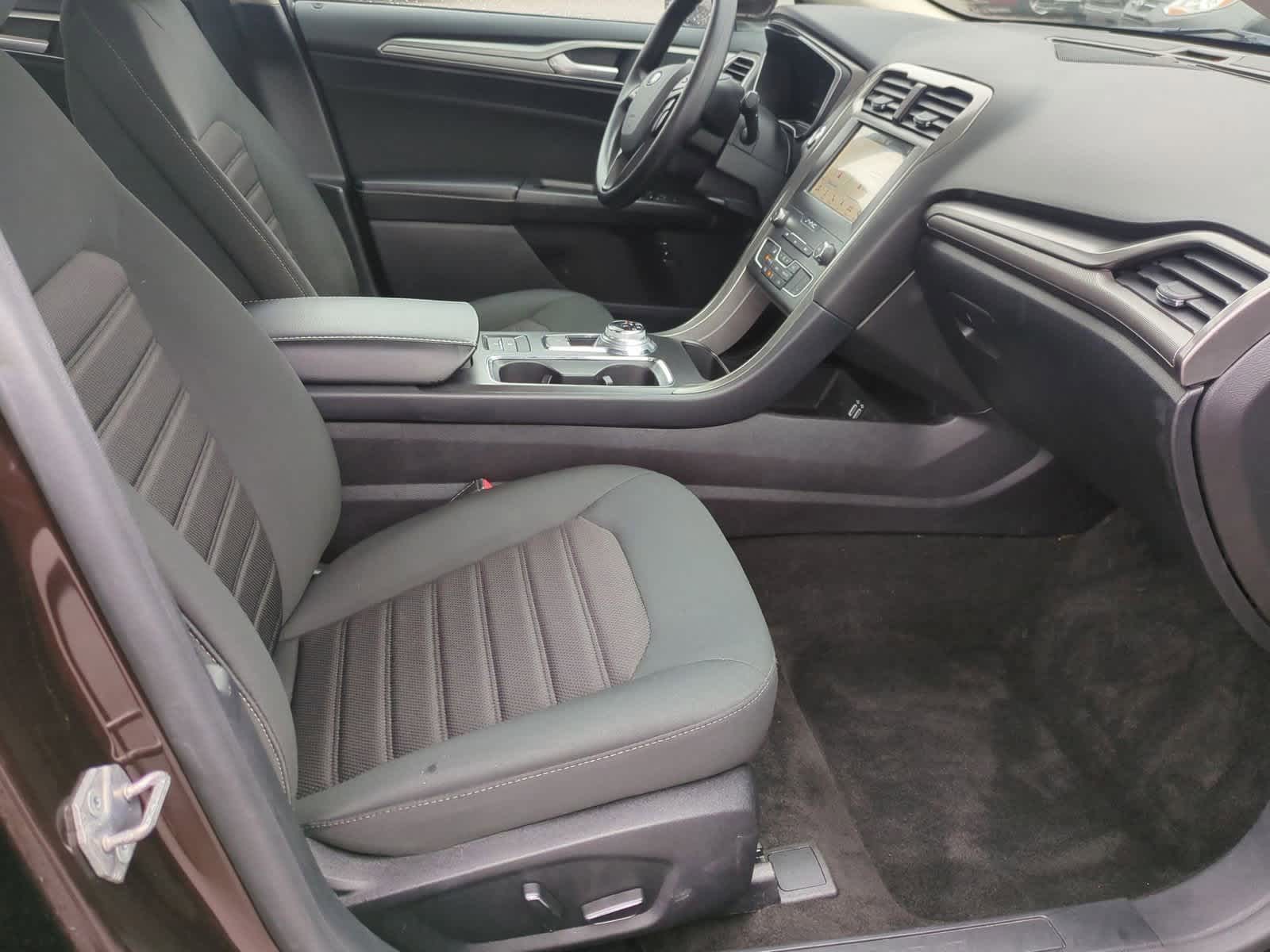 Thumbnail: 2019 Ford Fusion - 21