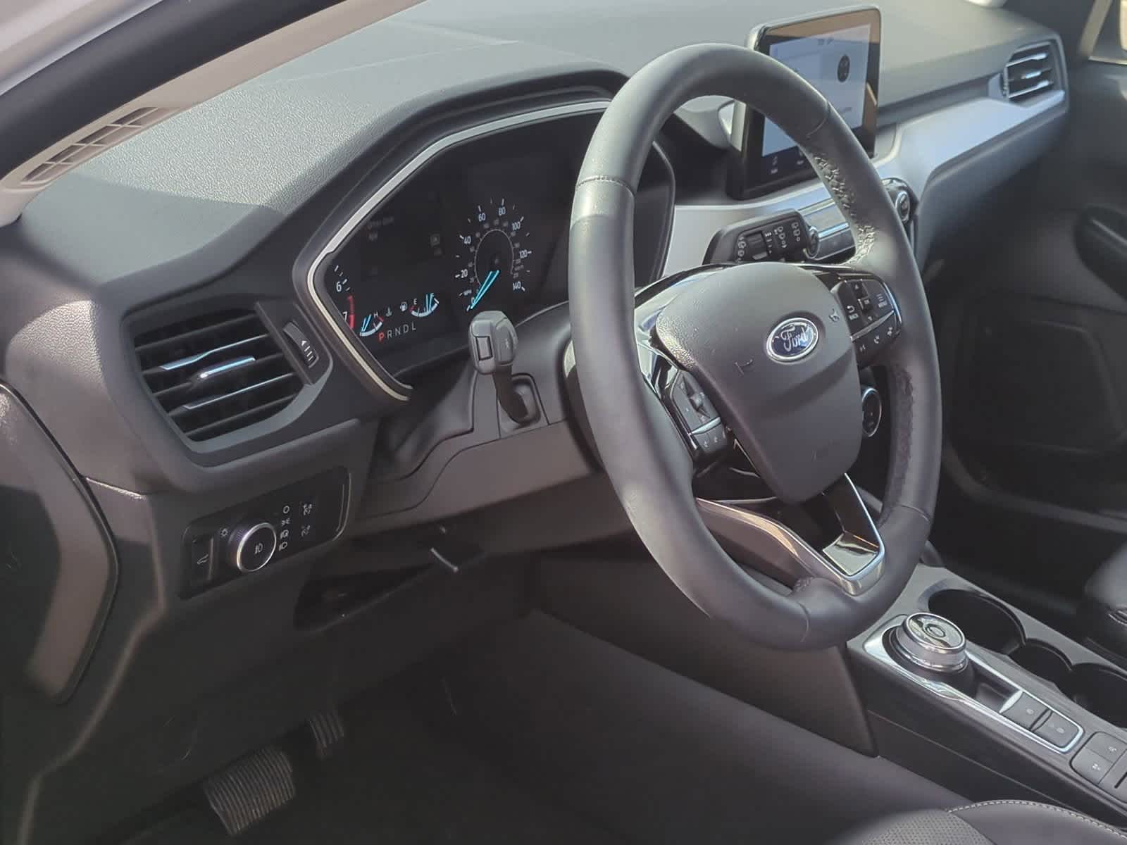 Thumbnail: 2022 Ford Escape - 10