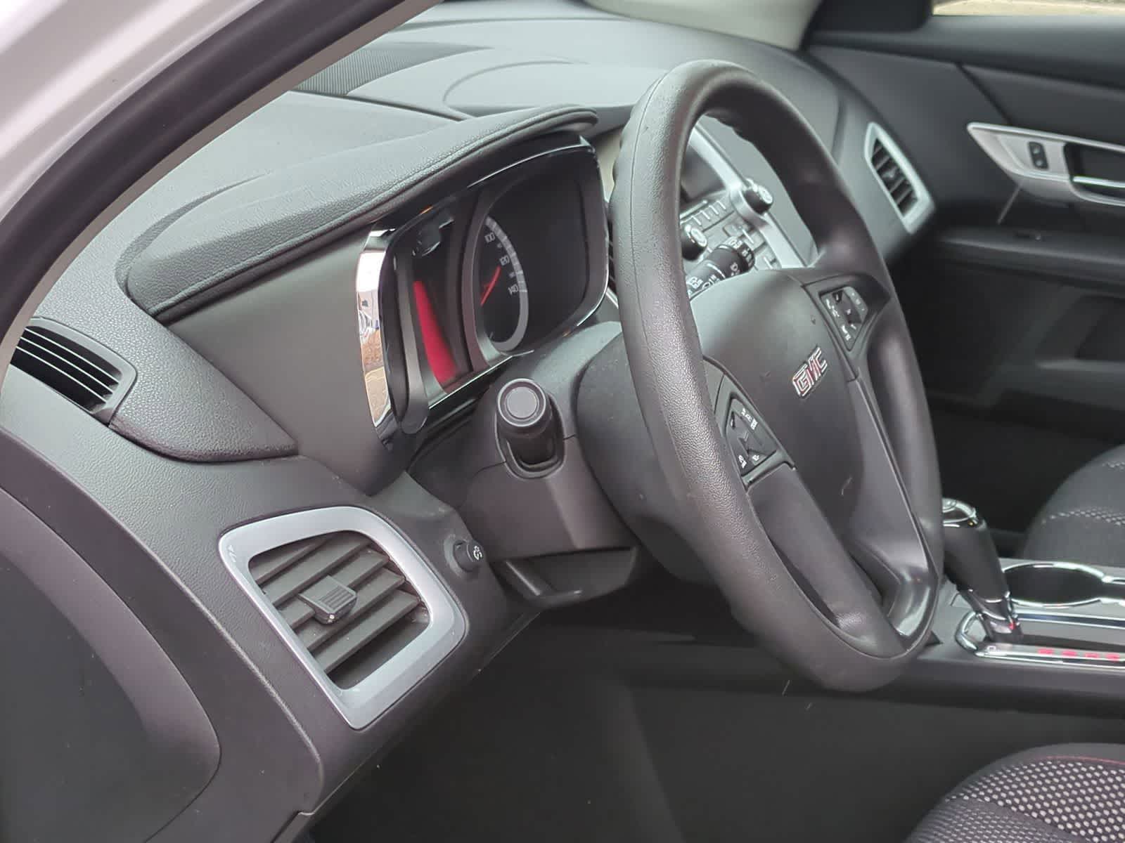 Thumbnail: 2017 GMC Terrain - 10