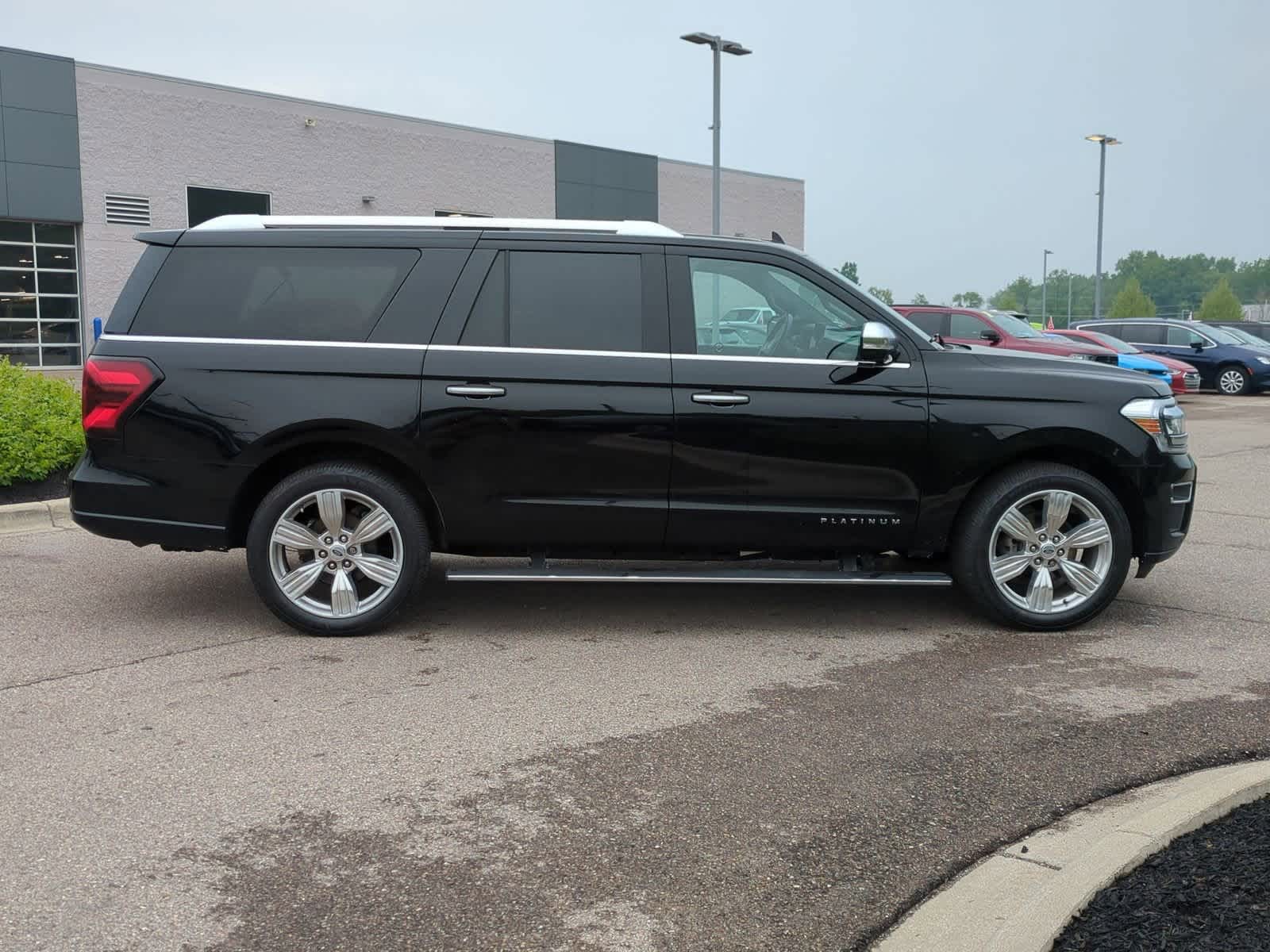 2022 Ford Expedition MAX Platinum 9