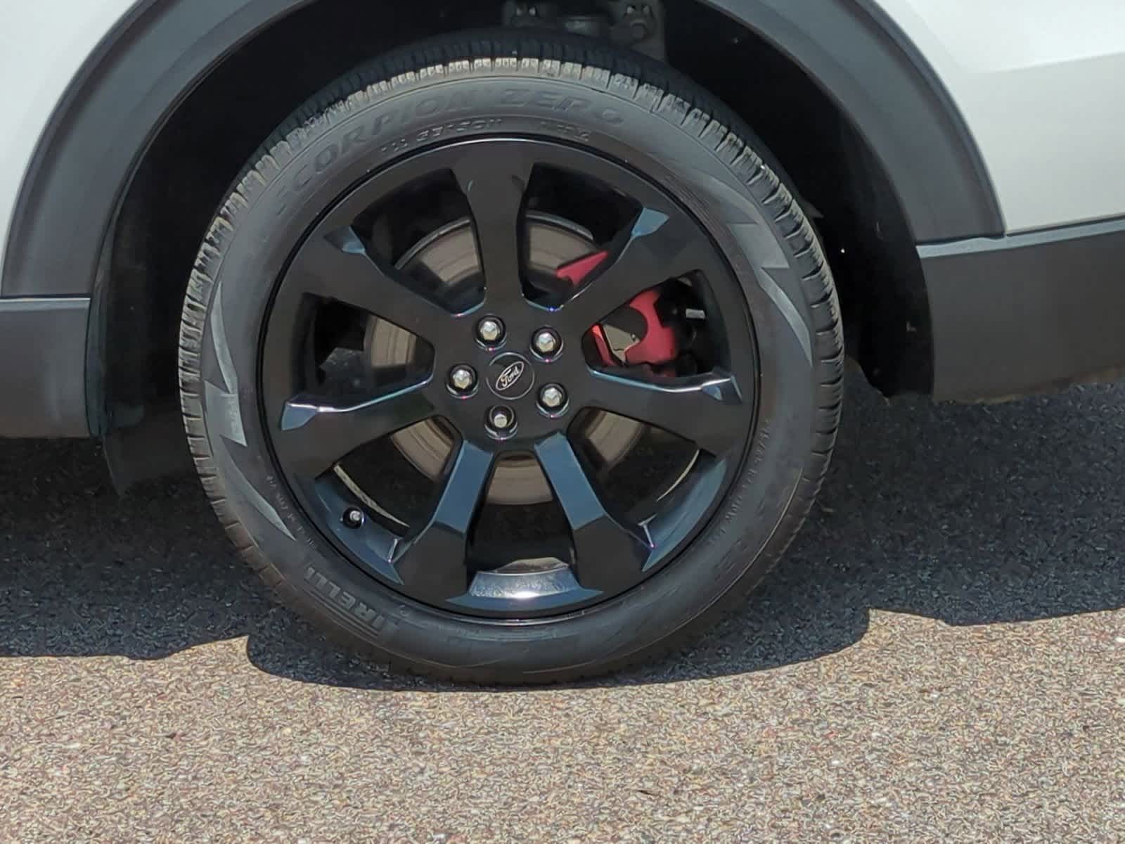 Thumbnail: 2021 Ford Explorer - 14