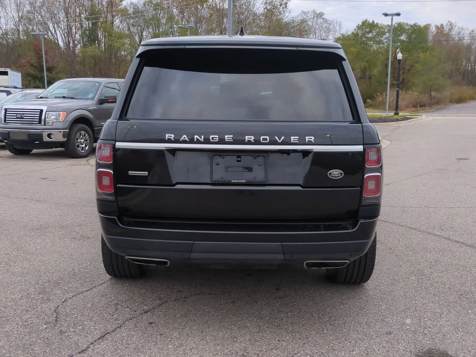 Thumbnail: 2018 Land Rover Range Rover - 7