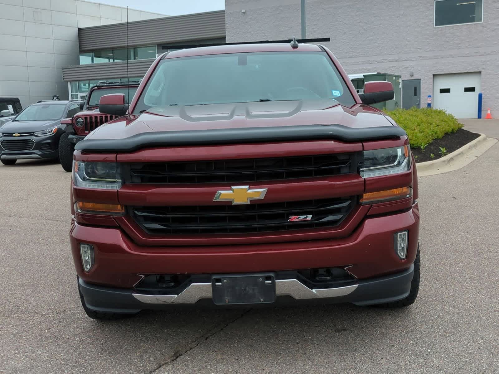 Thumbnail: 2017 Chevrolet Silverado 1500 - 3