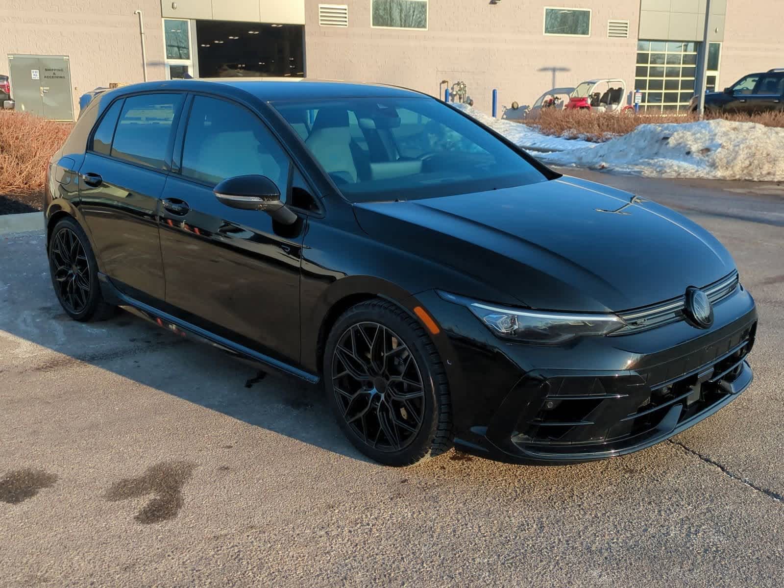 Thumbnail: 2025 Volkswagen Golf - 2