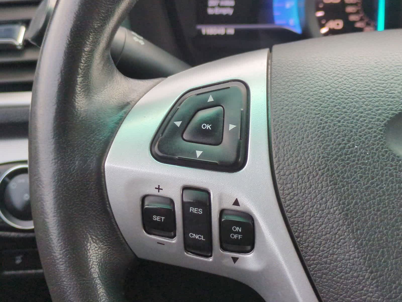 Thumbnail: 2015 Ford Explorer - 27