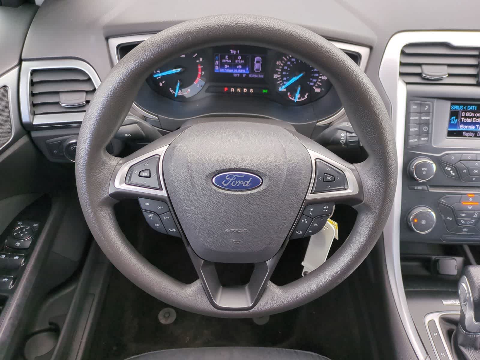 Thumbnail: 2013 Ford Fusion - 22