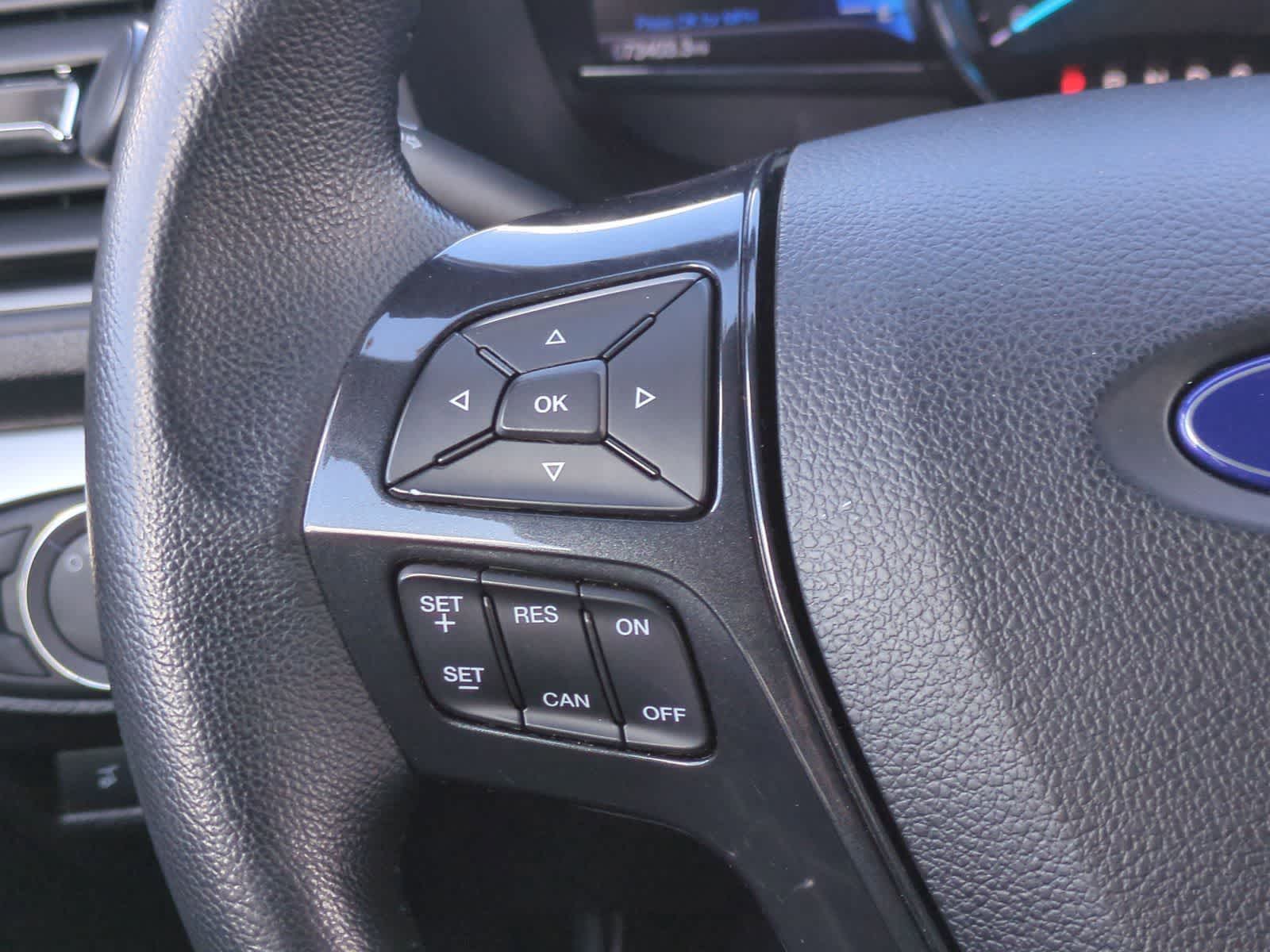 Thumbnail: 2019 Ford Explorer - 23