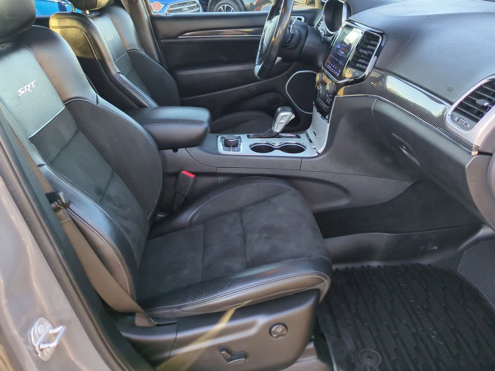 Thumbnail: 2019 Jeep Grand Cherokee - 23