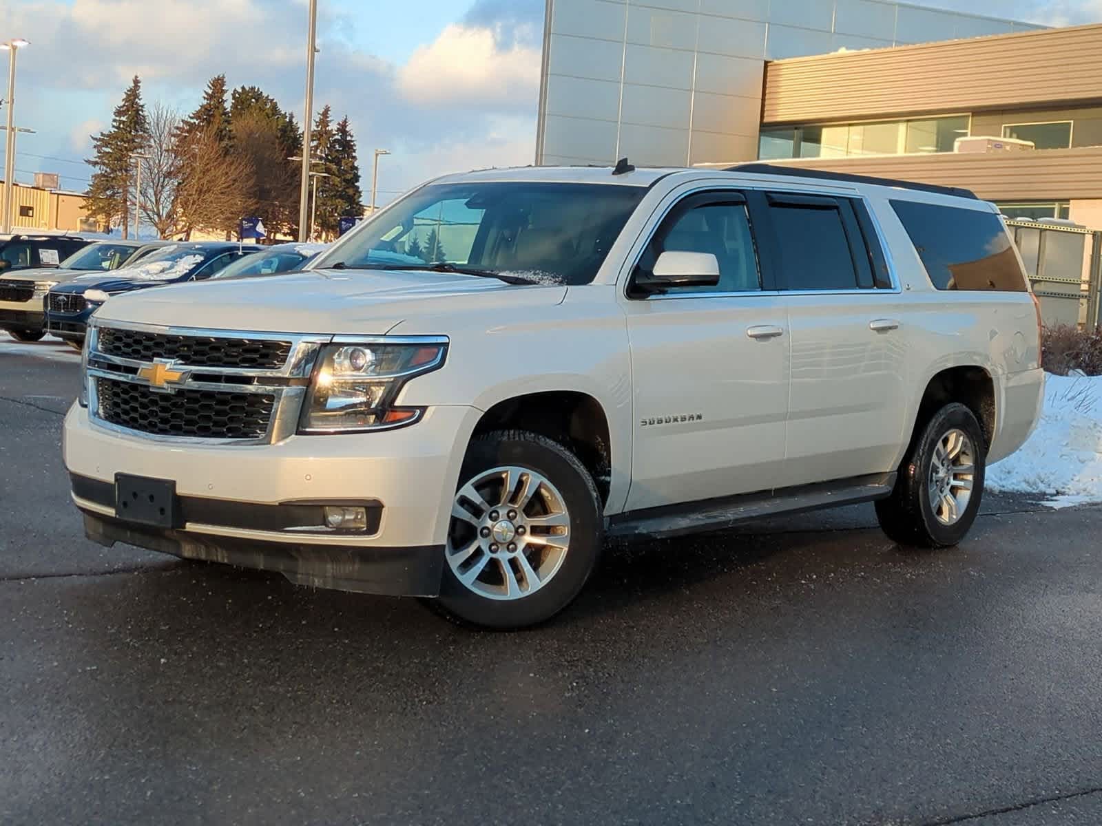 2015 Chevrolet Suburban LT -
                  Waterford, MI