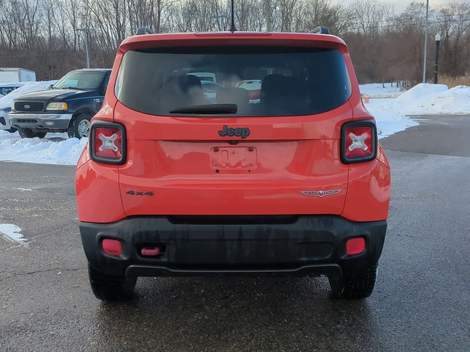 Thumbnail: 2017 Jeep Renegade - 7