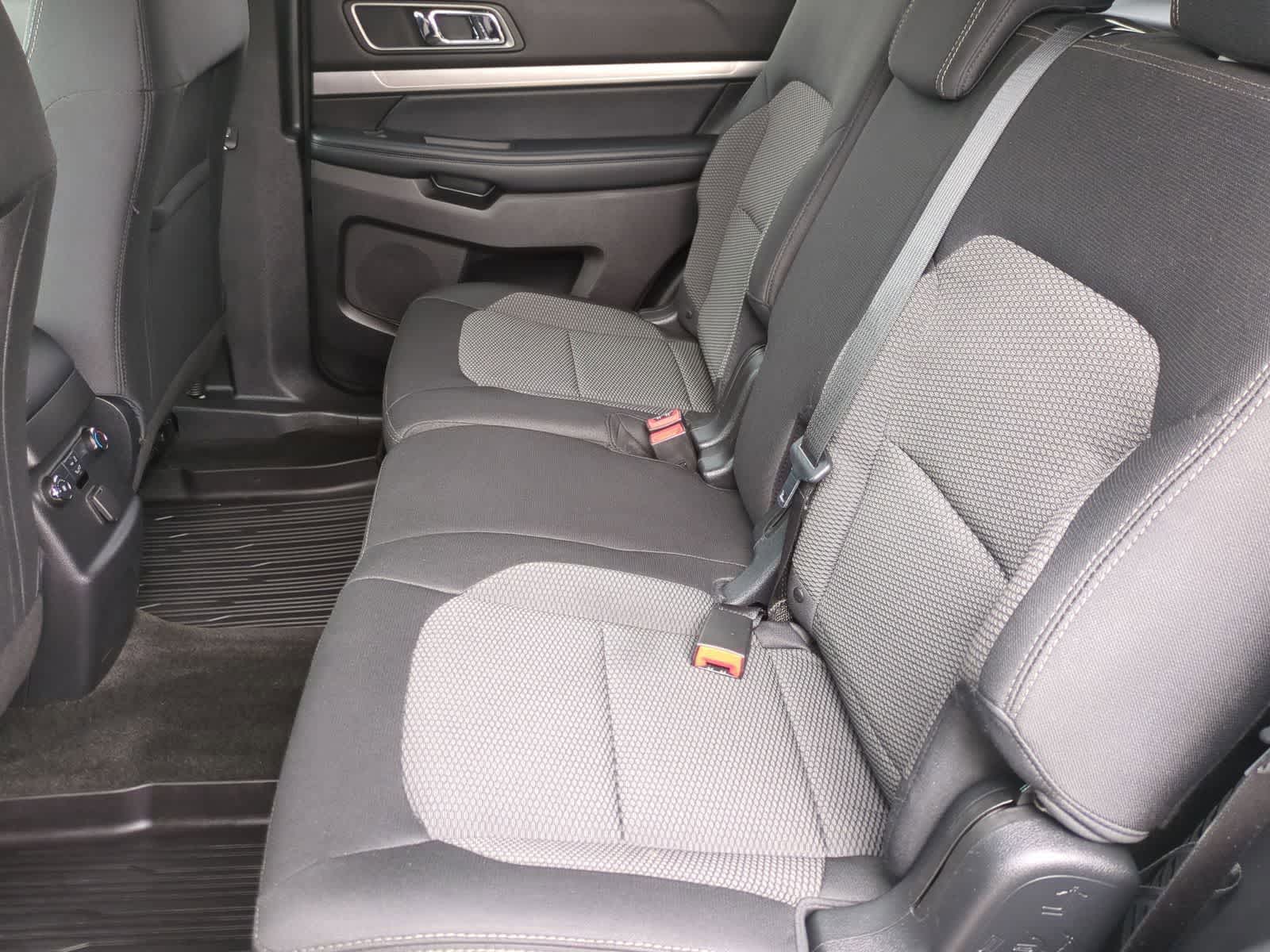 Thumbnail: 2018 Ford Explorer - 19