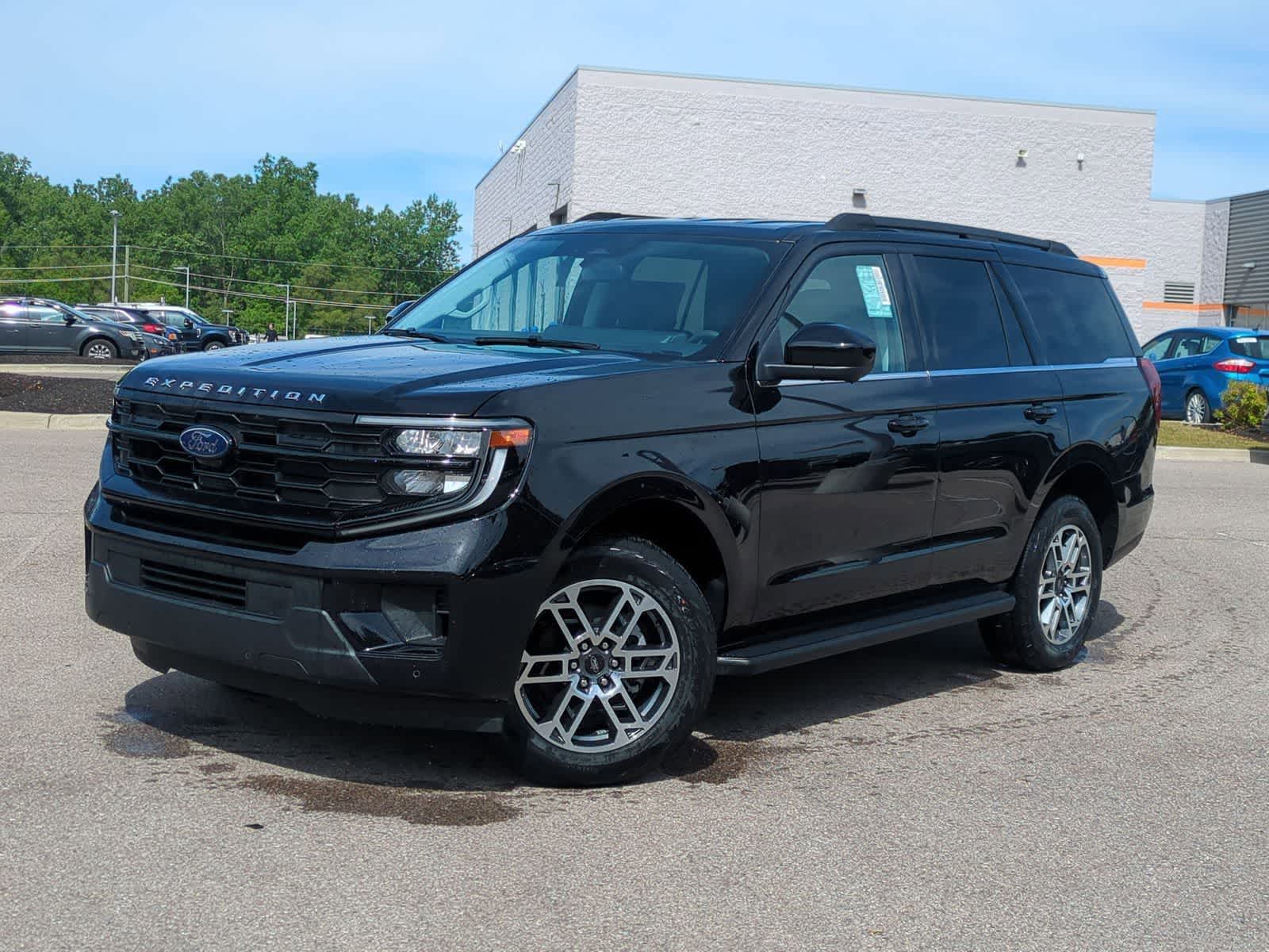 Thumbnail: 2026 Ford Expedition - 1