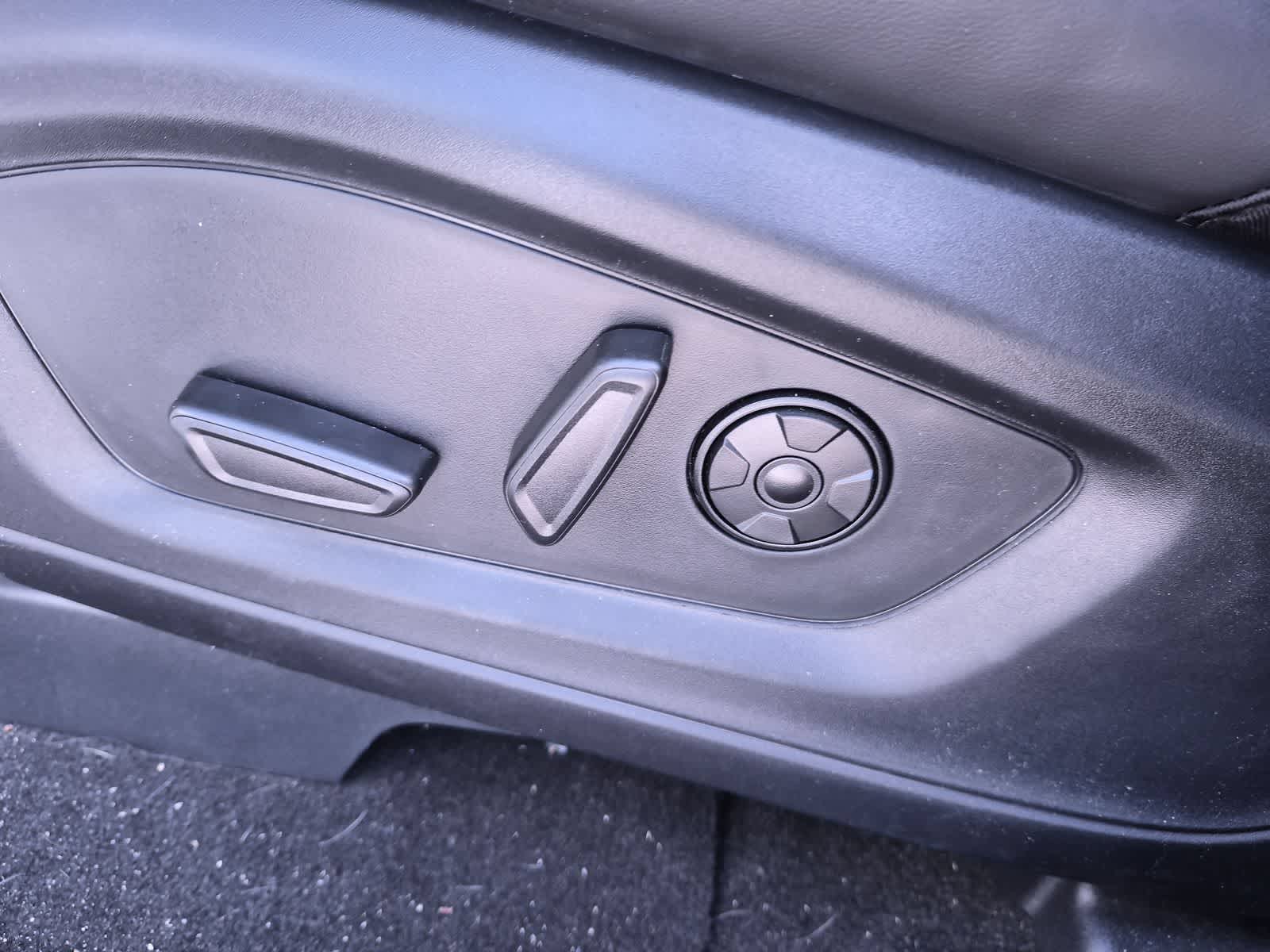Thumbnail: 2026 Ford Explorer - 17