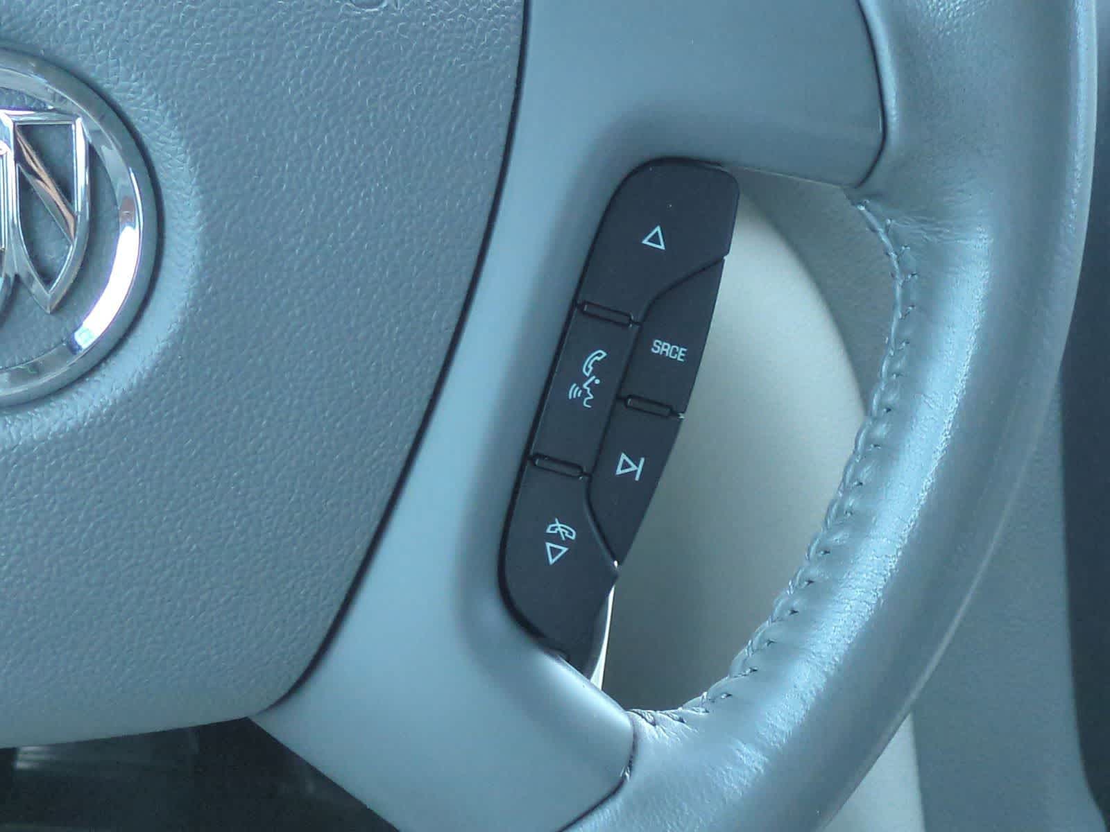 Thumbnail: 2011 Buick Enclave - 24