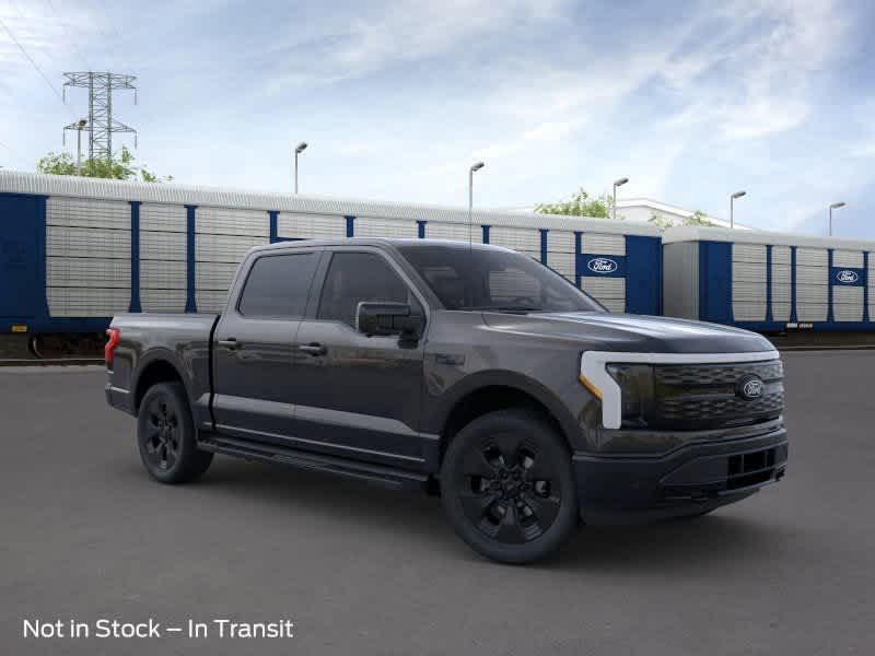2025 Ford F-150 Lightning Platinum 7